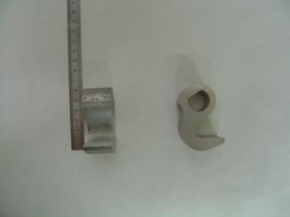 Klaue Alu. z. Stangenversch. breite 30mm 