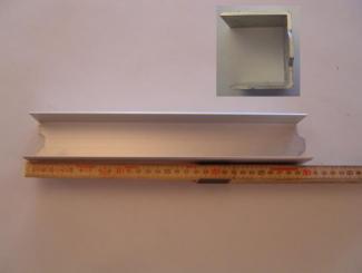 Alu Abschlussprofil Frontwand oben links 30 cm 