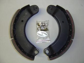 ADR Bremsbacken-Radsatz 420x180 S-Schlüssel 