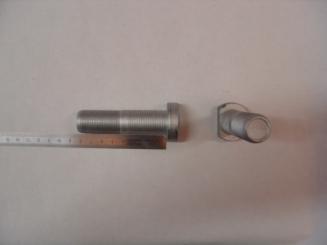 Radbolzen M22x1.5x80 für BPW-Achsen 