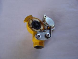 Pneumatik-Bremskupplung CH-Gelb Zugfahrzeug 