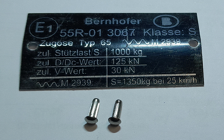 Typenschild für Zugöse 